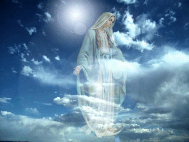 Fecioara Maria, înconjurată de lumină, deasupra norilor